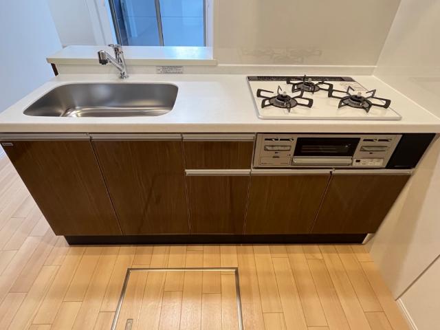 アシエルタ・アジャート キッチン