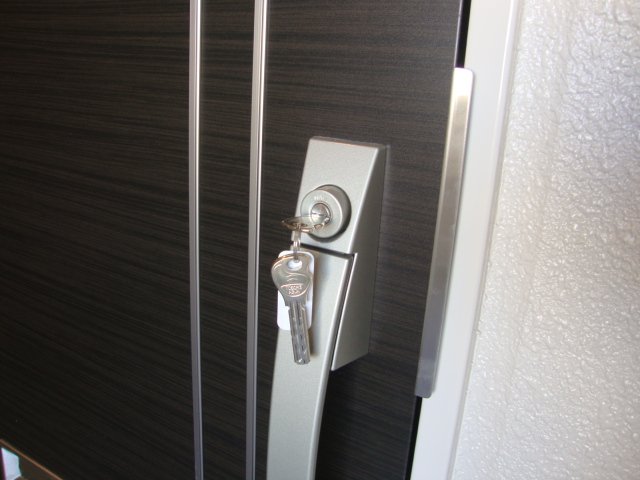 Univaly　エイチ・ツー・オー東小橋 玄関