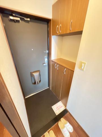 コンフォール花水木 玄関