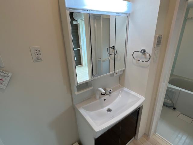 ルイズ・ハウス その他3