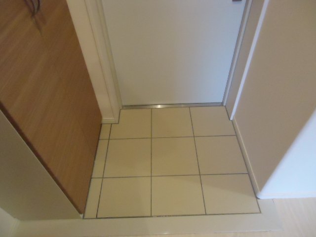 ラフォルテ日本橋 玄関