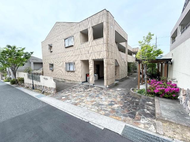 ル　モンド　セントレ 外観