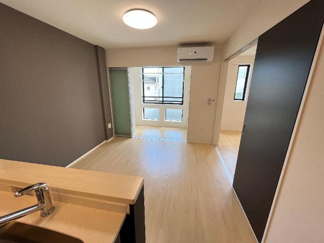 交野市郡津４丁目アパート新築工事 リビング