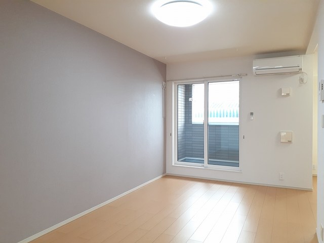 コンフォート・レジデンス リビング