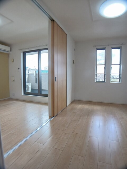 フェリーチェ・レガーロ その他1