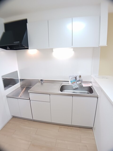 フェリーチェ・レガーロ キッチン