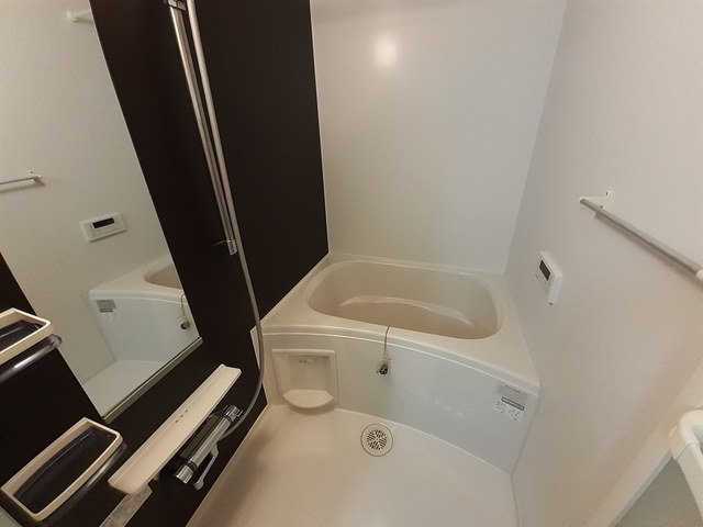 エクロジオン 風呂画像