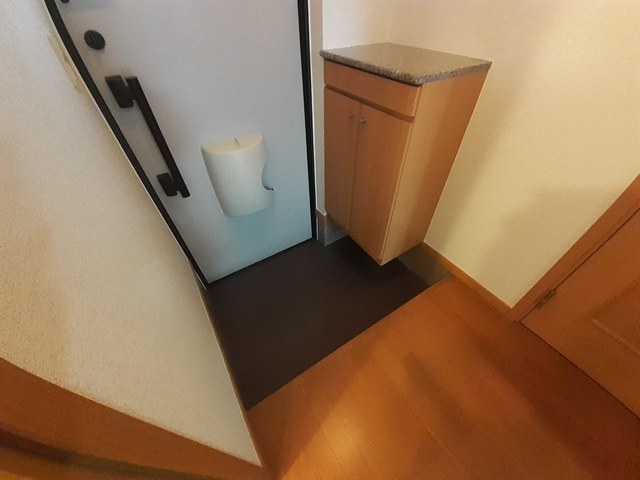 クローバーガーディング 玄関