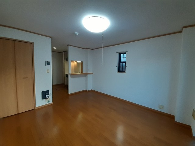 クローバーガーディング リビング