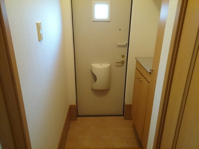 ソレアード本町 玄関