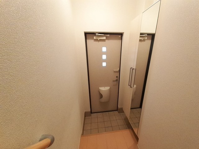 ブレス　ベル 玄関