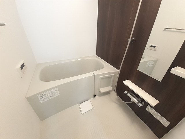 メゾン・スレーヌ 風呂画像