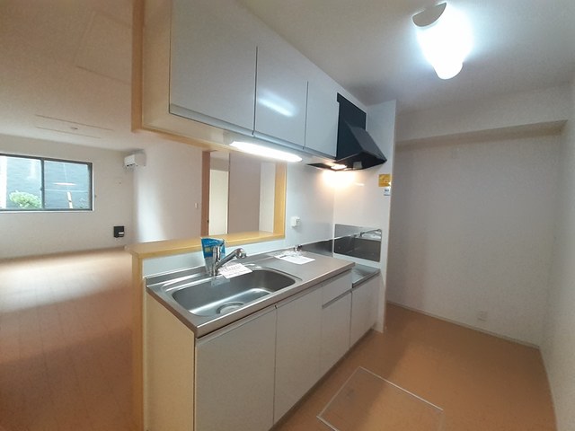 カーサ立部 キッチン