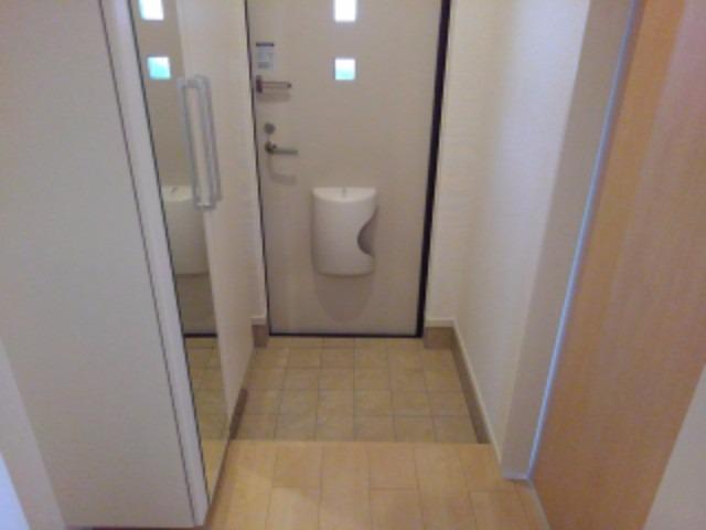 ヴィラフラン 玄関