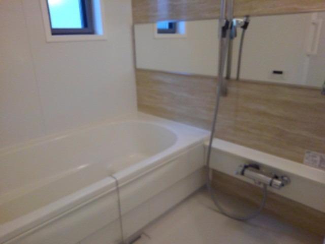 ヴィラフラン 風呂画像