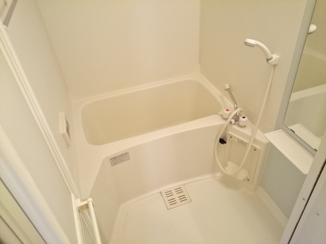 アドラブール 風呂画像