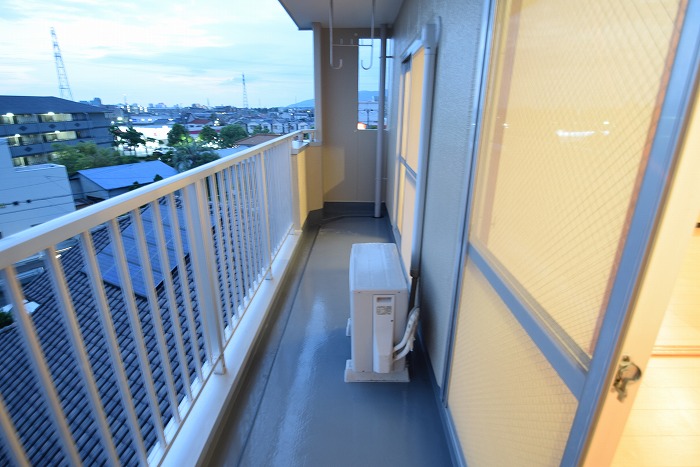 メルヴェール昆陽 ベランダ