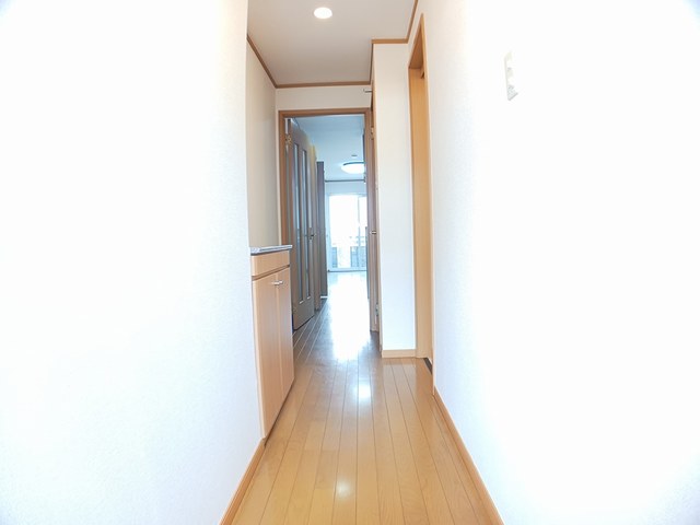 デフィ昆陽 玄関