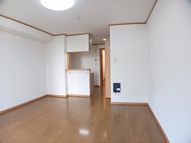 デフィ昆陽 リビング