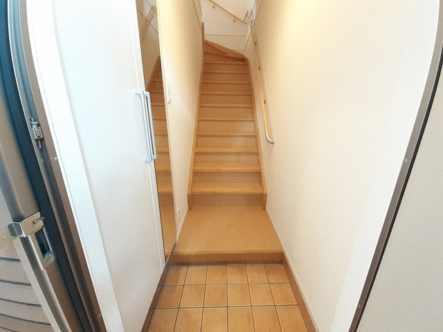 アヌジック　Ｋ・Ｋ 玄関