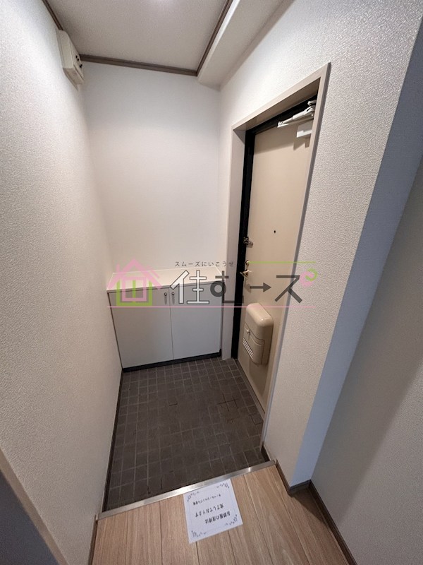 ラ・ベル・シャンブル 玄関