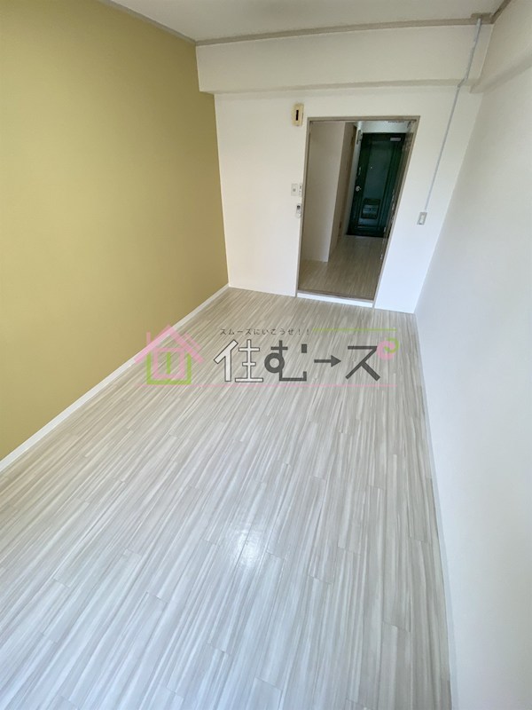 東中島マンション リビング