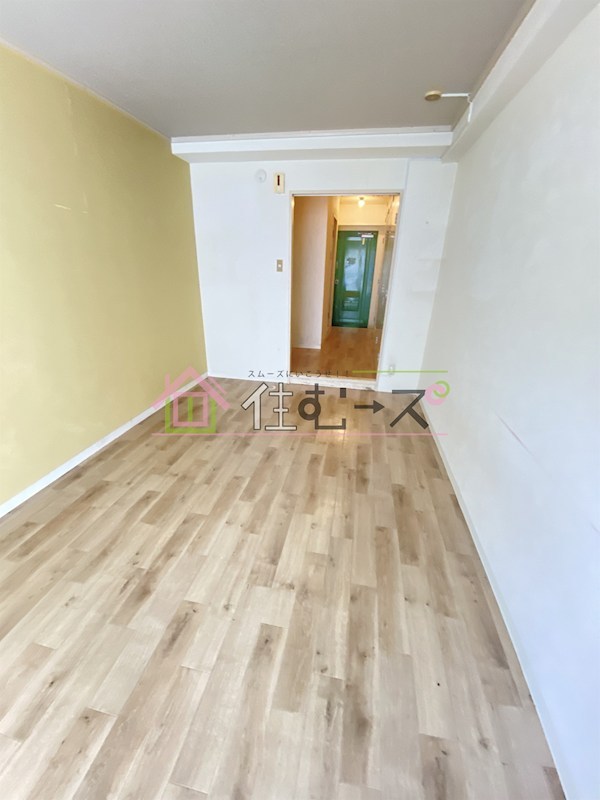 東中島マンション リビング