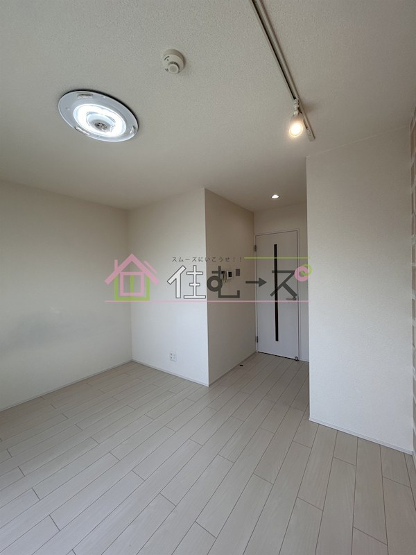 フジパレス三津屋Ⅵ番館 リビング