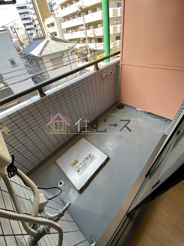 新大阪アネックス土井マンションB ベランダ