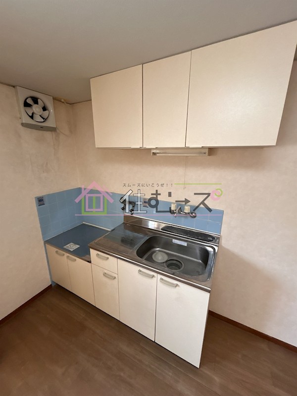 ストロング第1新大阪 キッチン