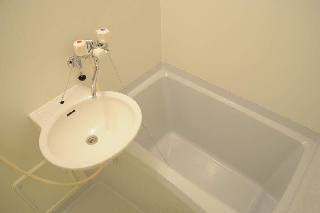 レオパレスさちＢ 風呂画像