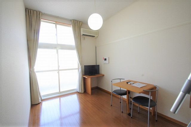 レオパレスメルツェⅣ その他7