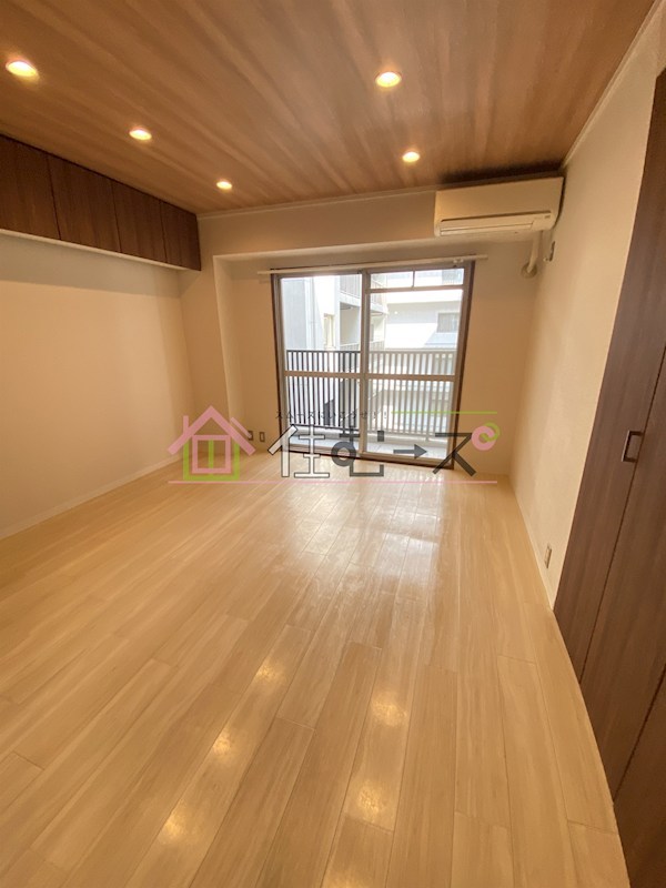 メゾン・リエール ベッドルーム