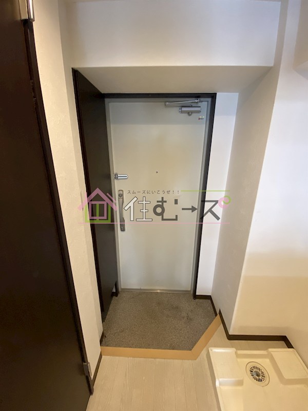 グランパシフィック桜川南 玄関