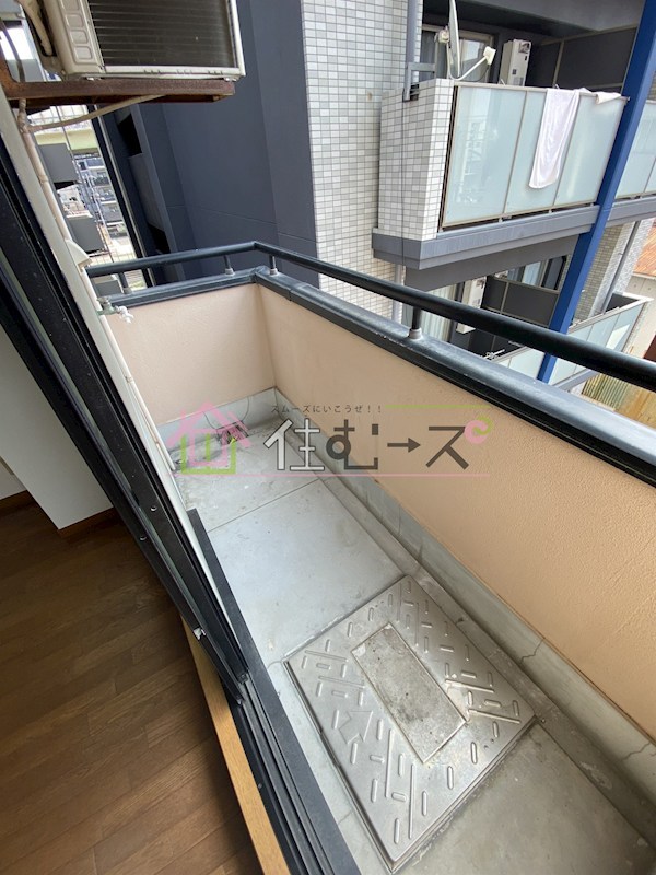 ロイヤルレスト芦原 ベランダ