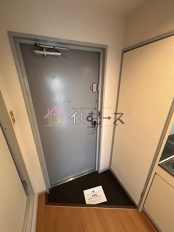 プリエール京町堀 玄関