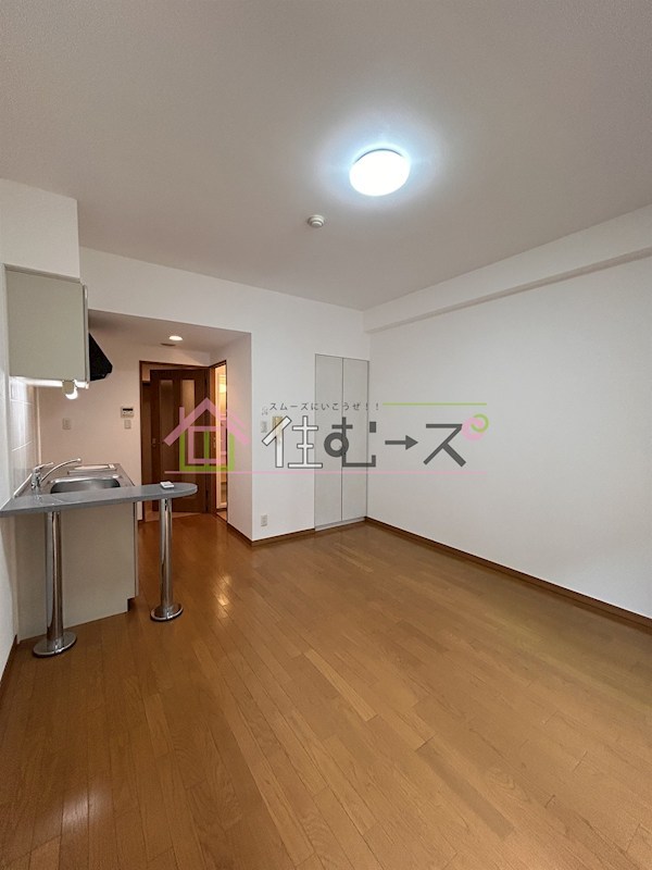 アスリート本町西 リビング