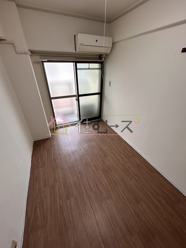 ジョイフル西船場 ベッドルーム