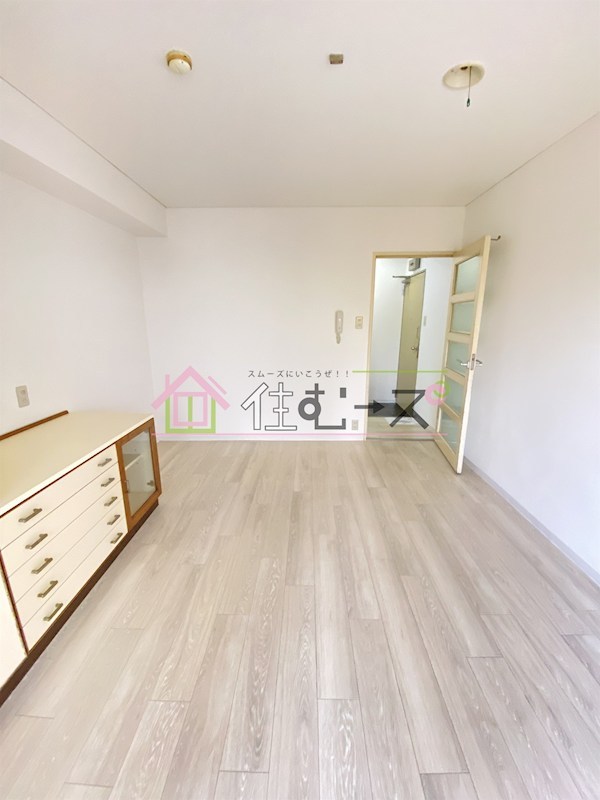 ハイツ西村 リビング