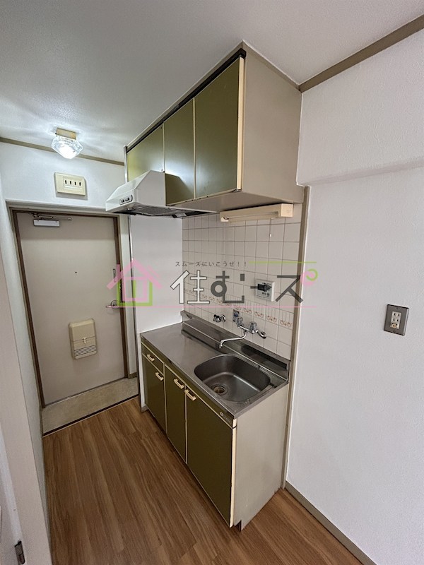 ノアーズアーク九条駅前 キッチン