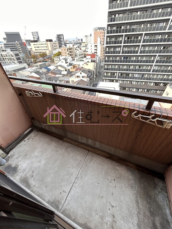 ノアーズアーク九条駅前 ベランダ