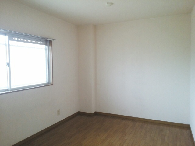 マリッチ小谷 その他3