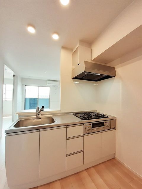 ヴィラ　アトモス キッチン