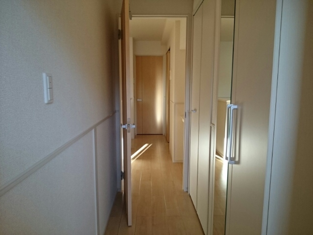 ハナサキハルズ 玄関