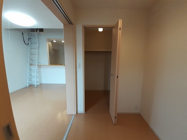 クリ－ル　ポッシュＴ＆Ｋ その他3