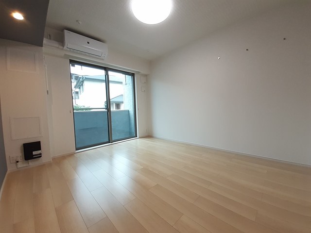 アンジュ　ド　ボヌール　香里園 リビング