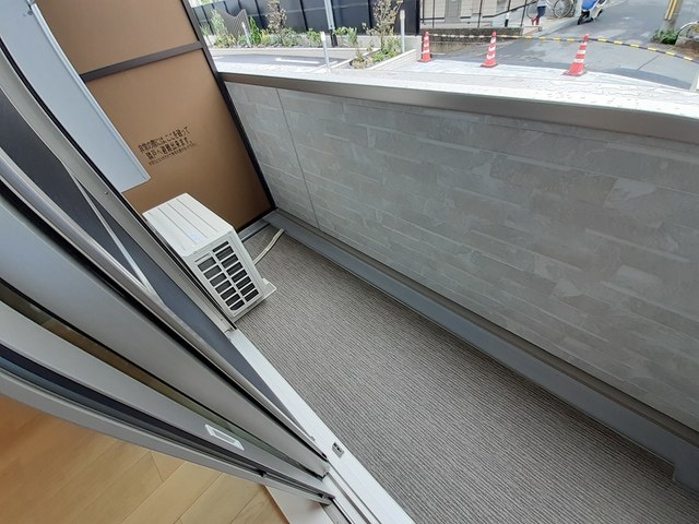 アンジュ　ド　ボヌール　香里園 ベランダ