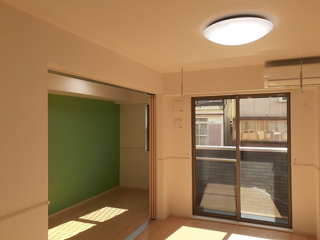 メンゼン　Ｗ リビング