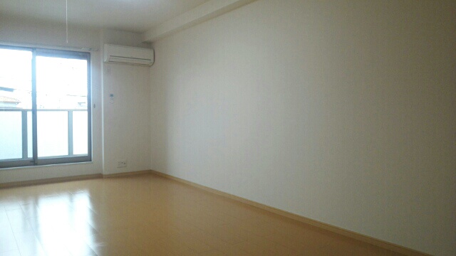 ノーブル　スクエア リビング