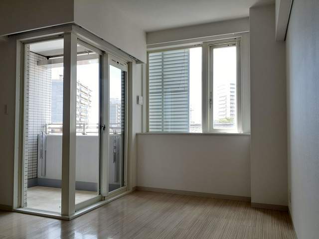 クオリティ西三国 リビング